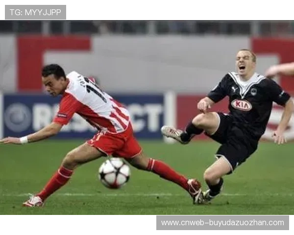 勒沃库森客场反击战术成熟，奥林匹亚科斯主场氛围成变数